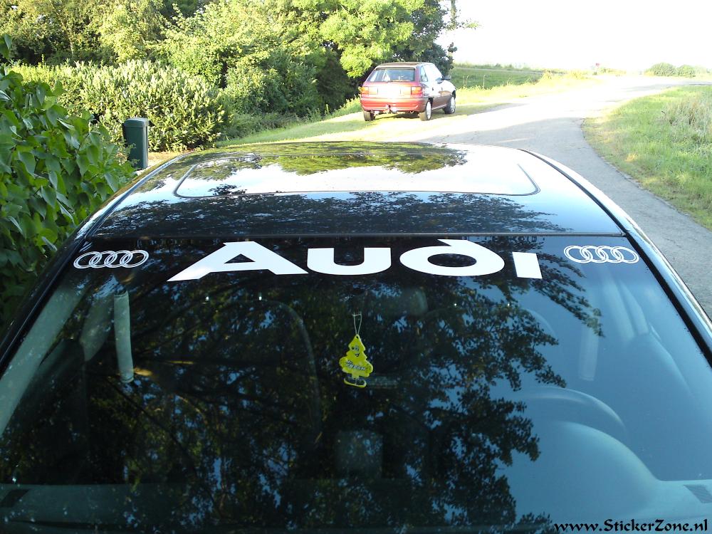 Audi met stickerset (bestlnr. STAUD-1L)