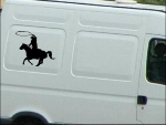 Contour Sticker van een Cowboy met lasso te paard (bestelnr. COW-3)