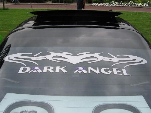 Mazda MX3 met custom Tribal Dark Angel en paarse Aureool