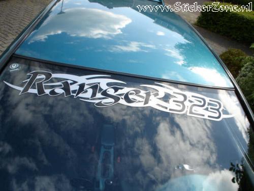 Mazda 323F met Ranger 323 Sticker