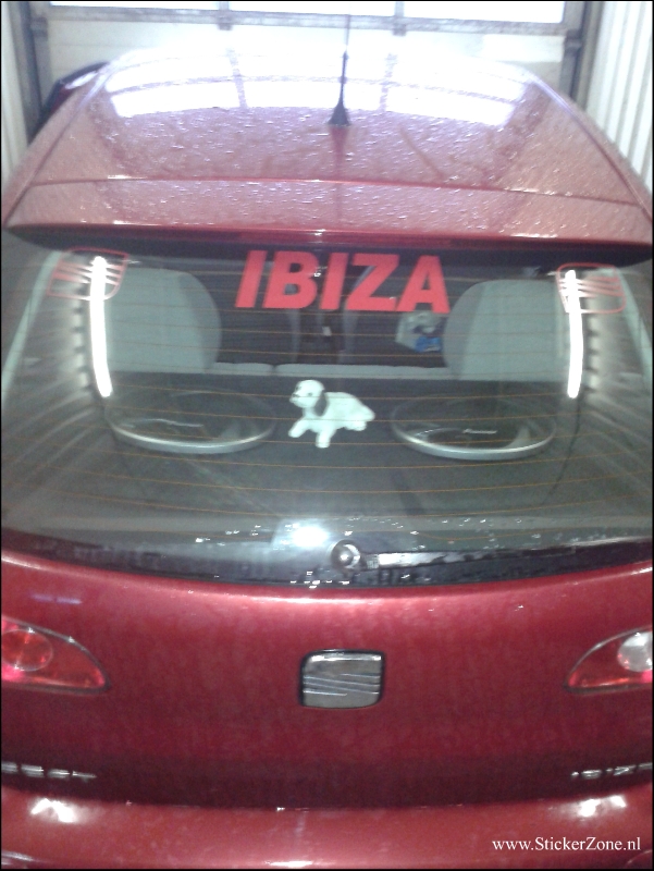 Seat Ibiza met Cupra Sticker bestelnr. STCUP-2L