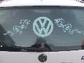 VW met logo en draken